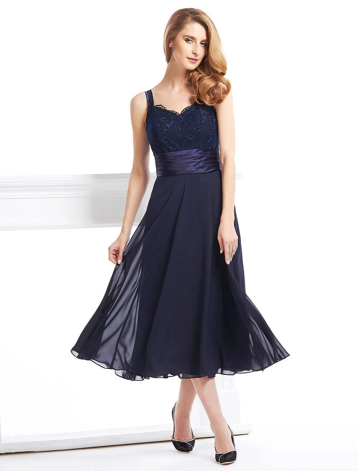 A-Line Mother of the Bride Dress Convertible Dress V Neck Tea Length Chiffon Corded Lace Sleeveless with Lace Pleats Appliques