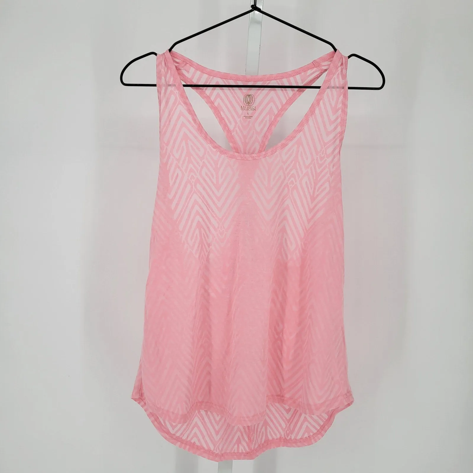Balance Collection Womens Sz L Racerback Tank Top Light Pink White Chevron Print