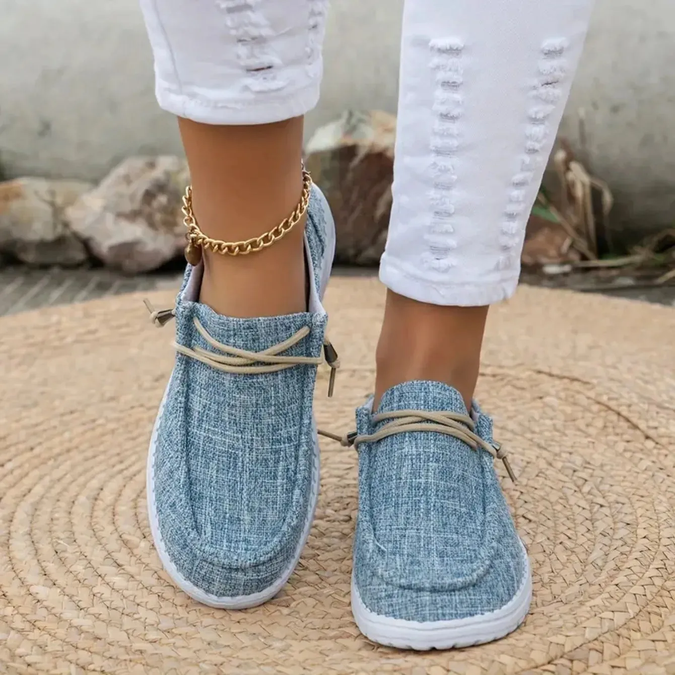 Comfortable Women's Casual Shoes Levitare