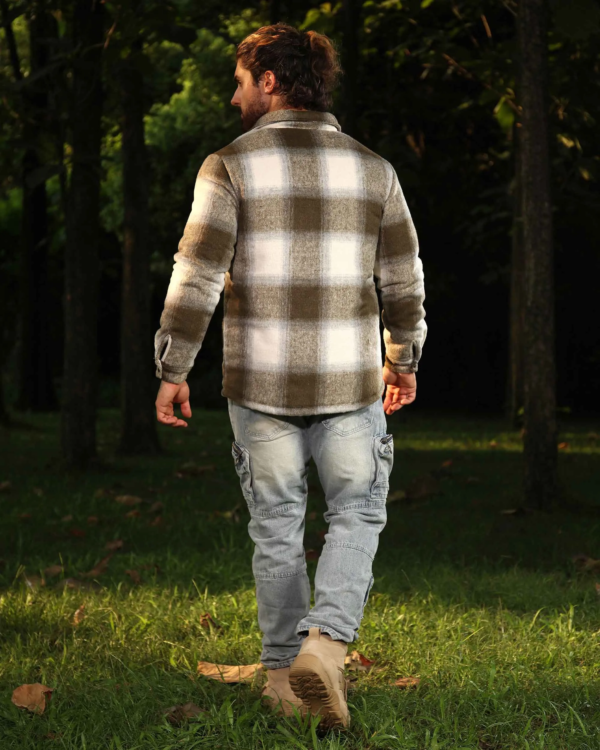 Distressed Cargo Straight Jeans with Versatile Pockets