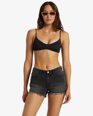 Drift Away Frayed Denim Shorts (KVJW)
