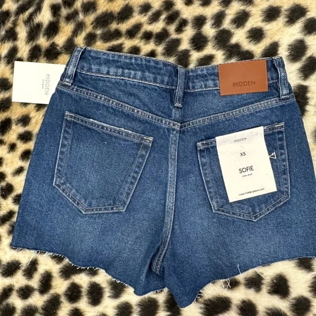 Hidden Cut-Off Short