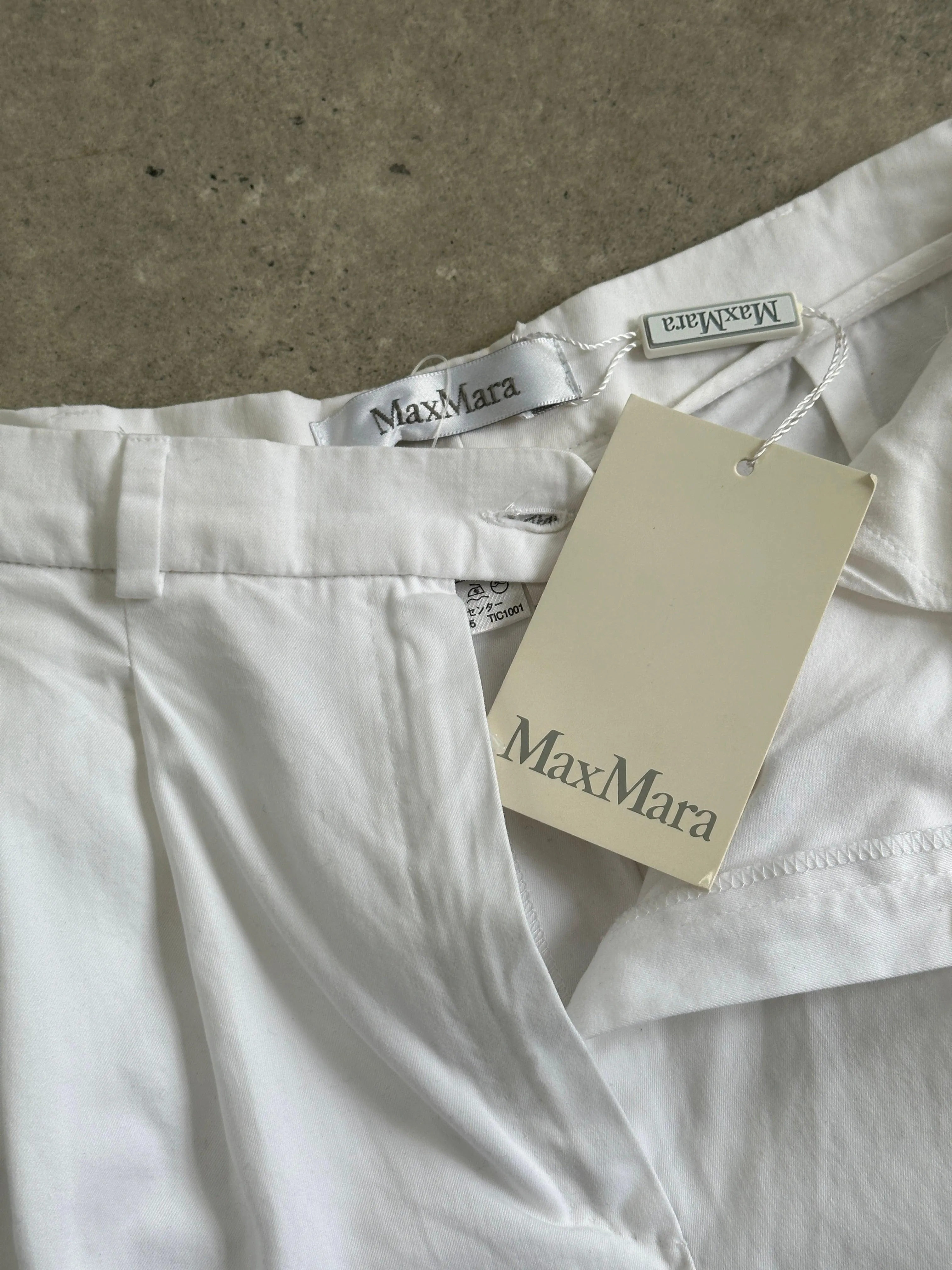 Max Mara Pure Cotton High Waisted Bermuda Shorts - W26
