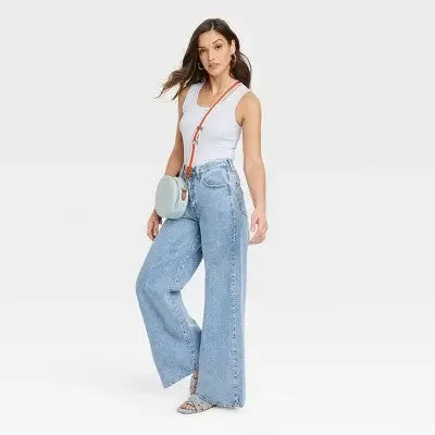 Open Box - Women's Mid-Rise Super Wide Leg Jeans - Universal Thread