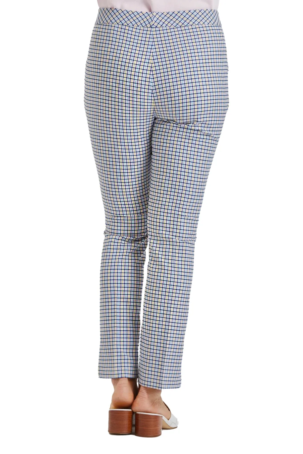 Peace of cloth pull on pants