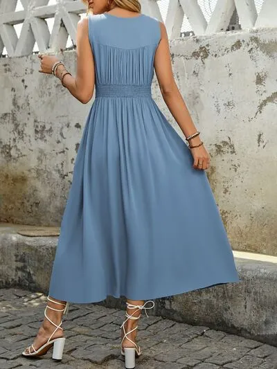 Ruched Decor Button Slit Sleeveless Midi Dress