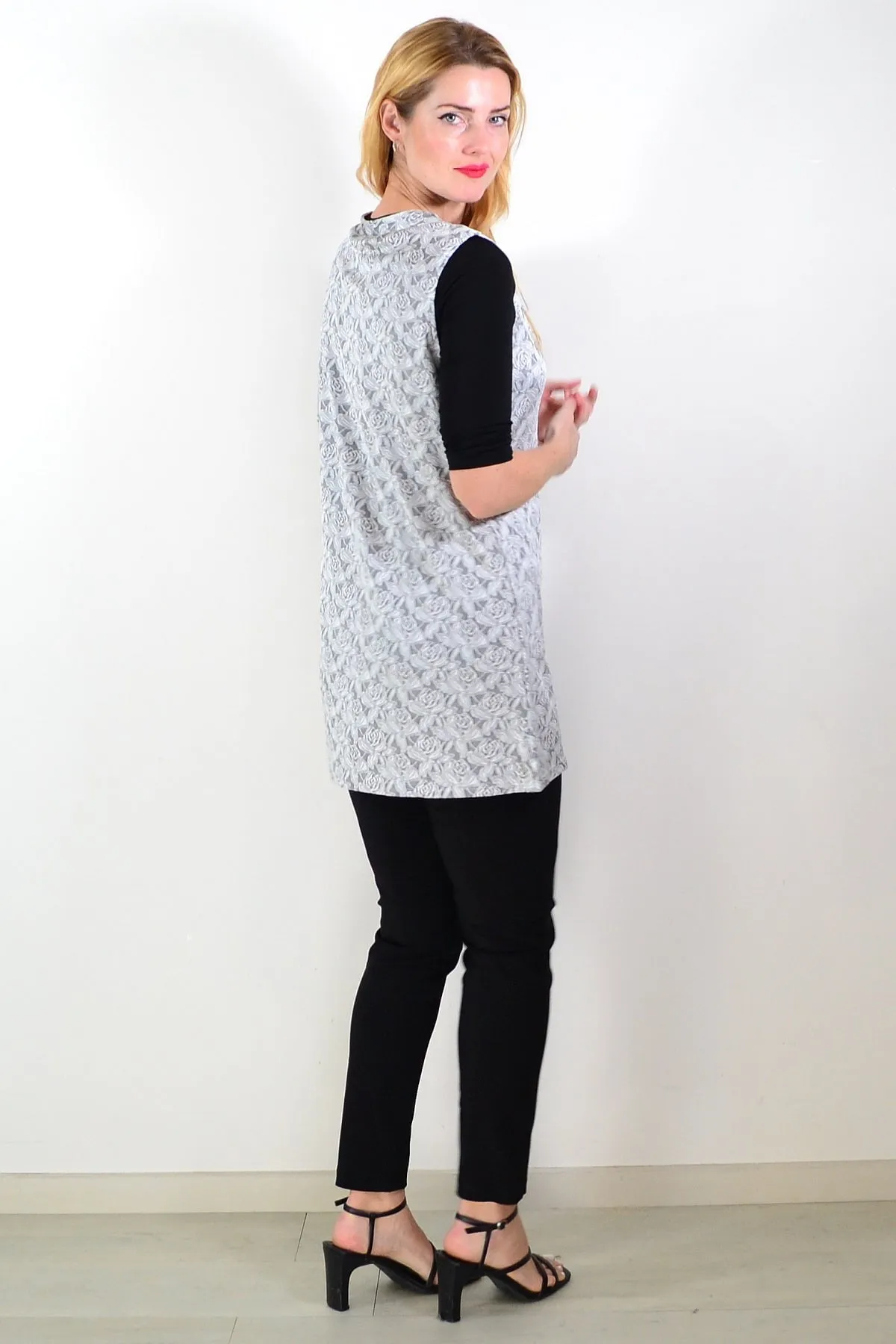 Silver Rose Sleeveless Tunic Top