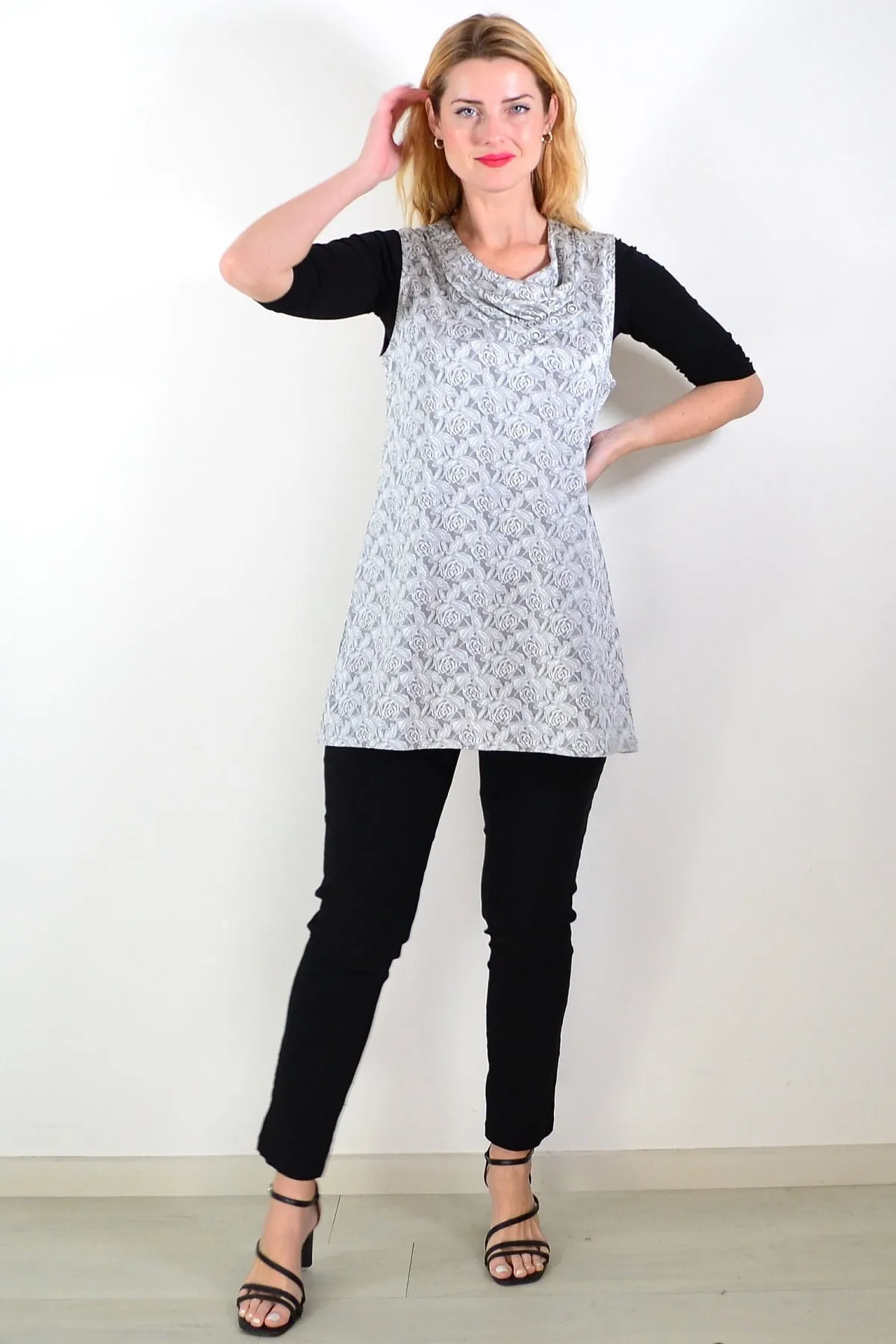 Silver Rose Sleeveless Tunic Top