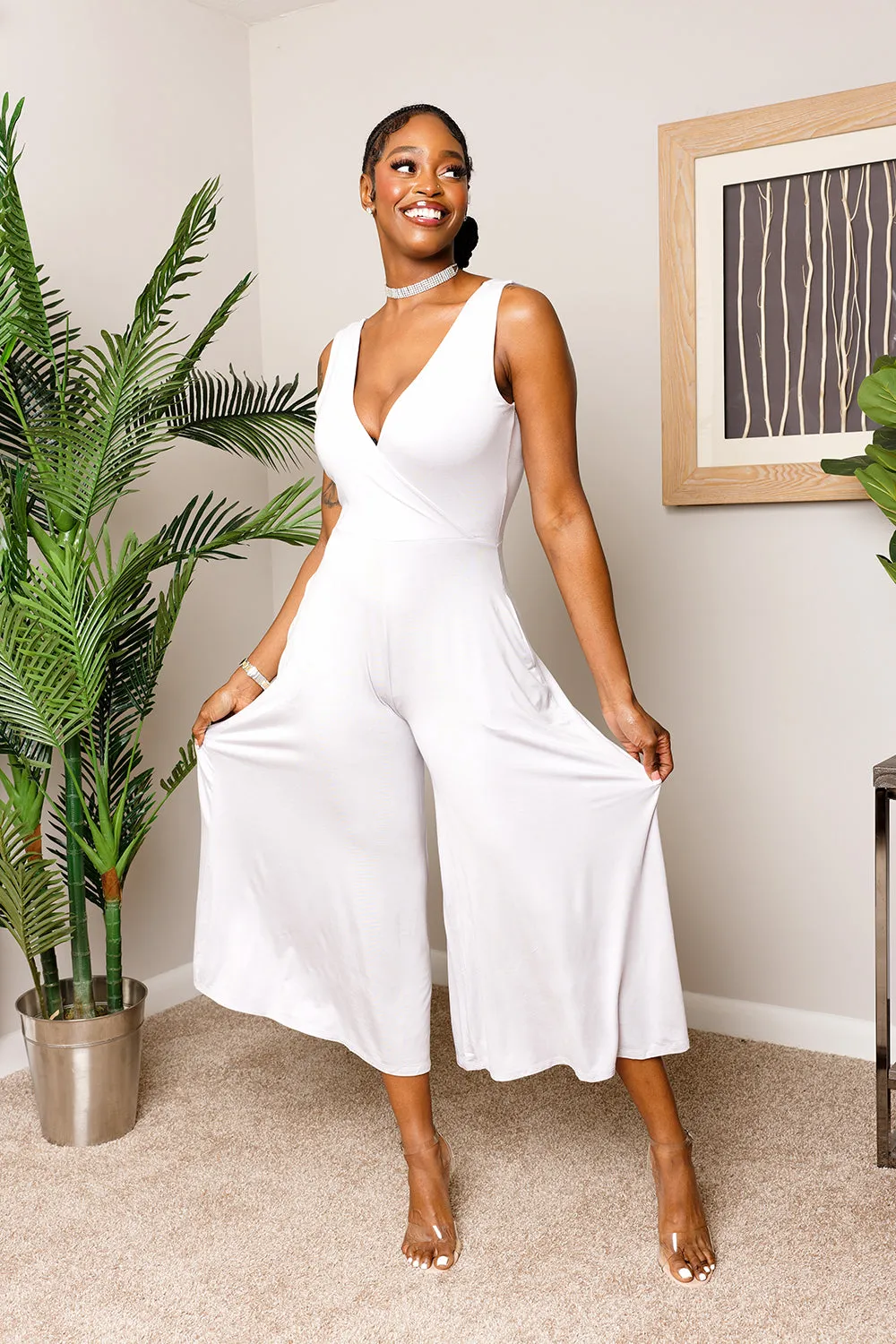 SURPLICE NECKLINE SLEEVELESS JUMPSUIT W/ POCKETS| SILVER