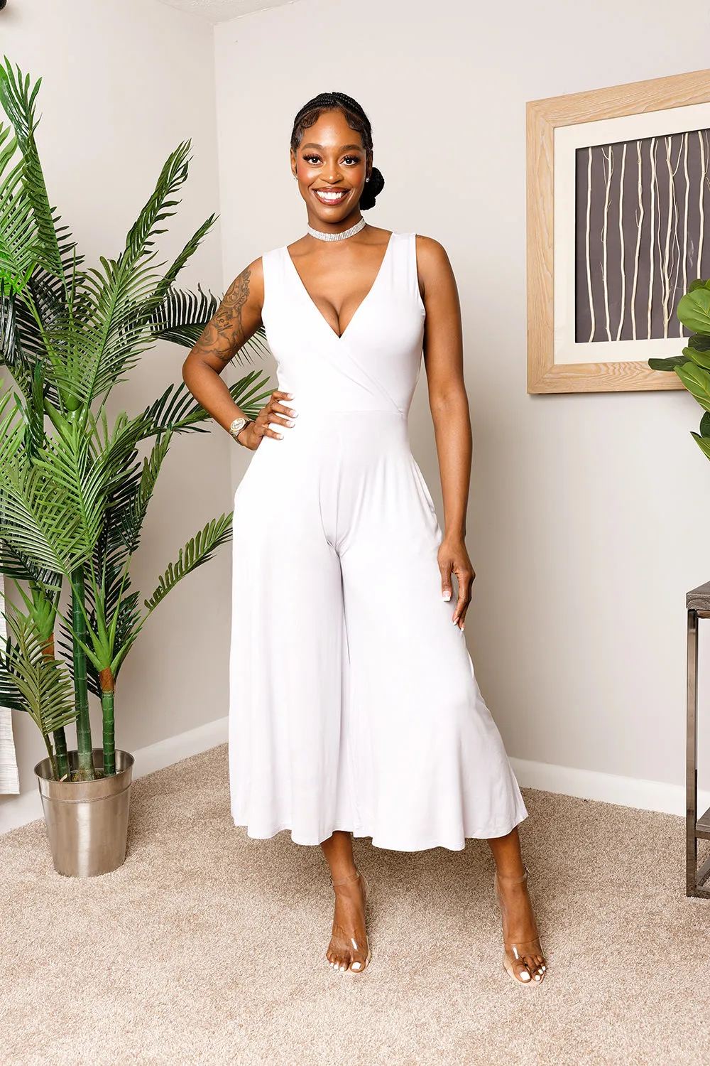 SURPLICE NECKLINE SLEEVELESS JUMPSUIT W/ POCKETS| SILVER