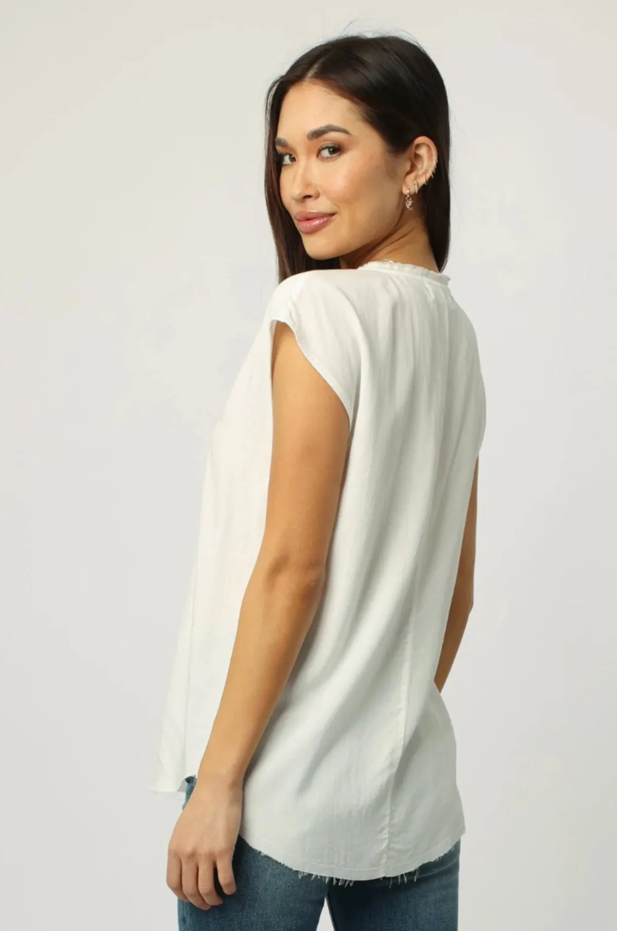Yanis Sleeveless Top